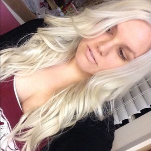 Meet your Posher, Dakota